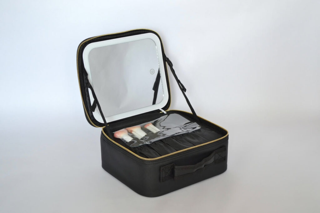 Large Capacity Travel Makeup Bag With 3 in 1 LED Light Mirror - Black
