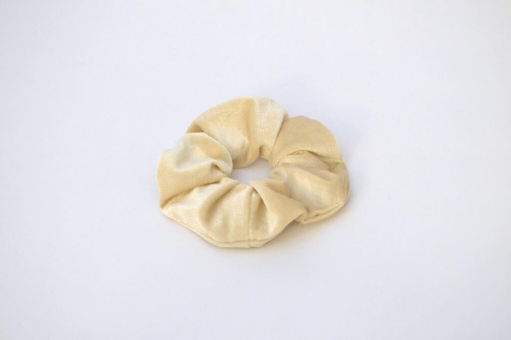 Velvet Hair Tie - Beige
